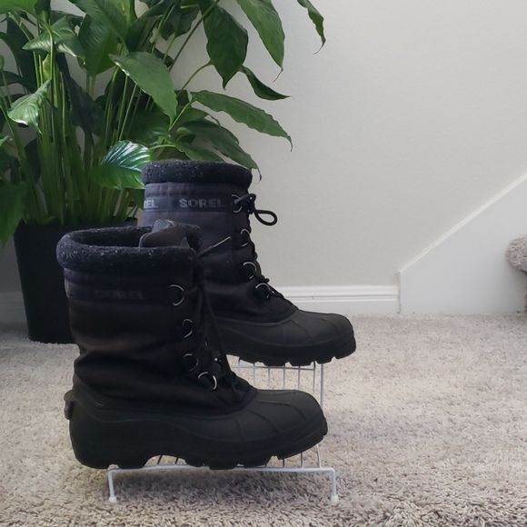 sorel cumberland winter boot